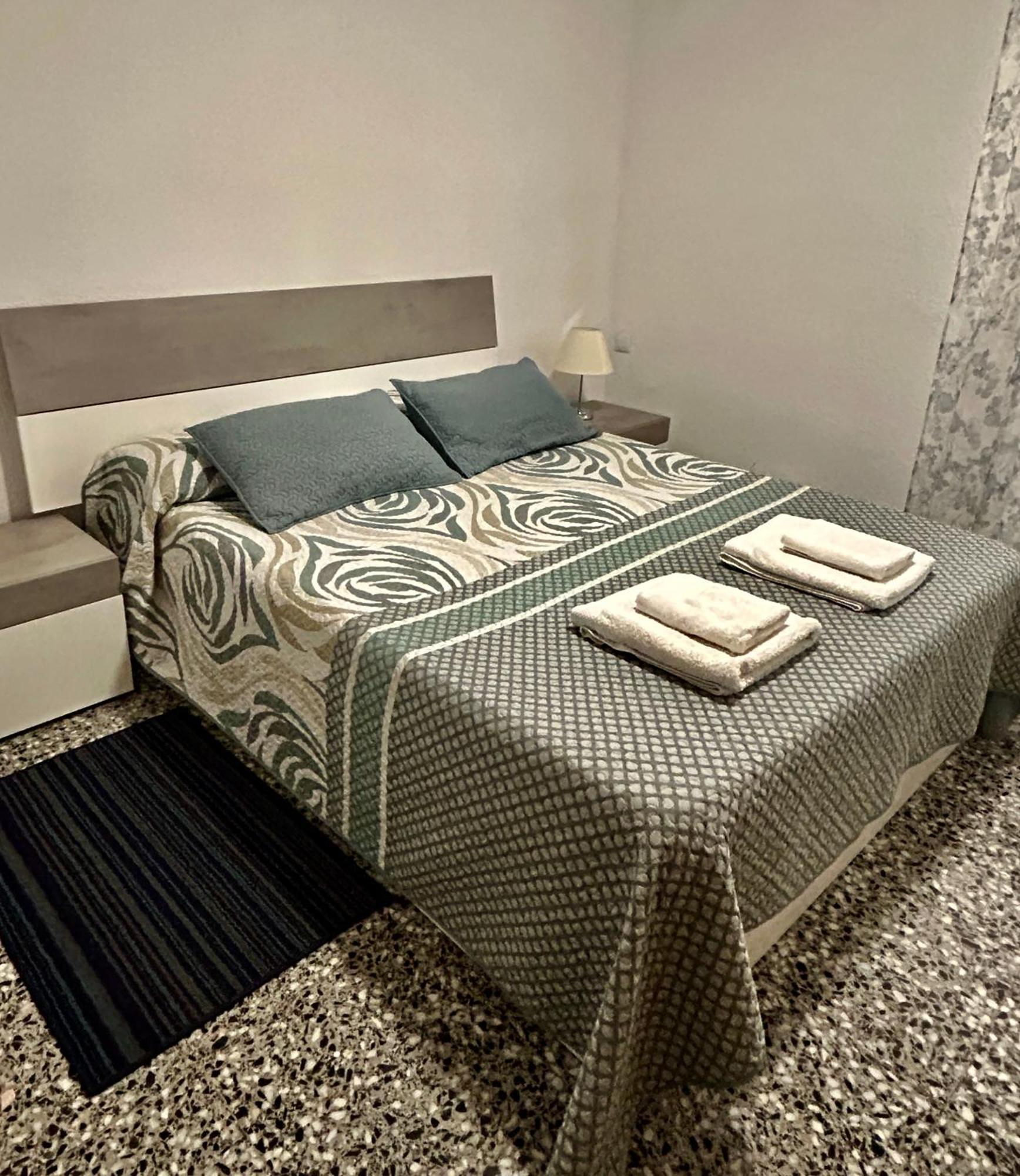 Alicante Central Market Living Екстер'єр фото